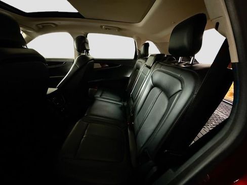 Used 2021 Lincoln Nautilus Reserve w/ Equipment Group 202A image 26