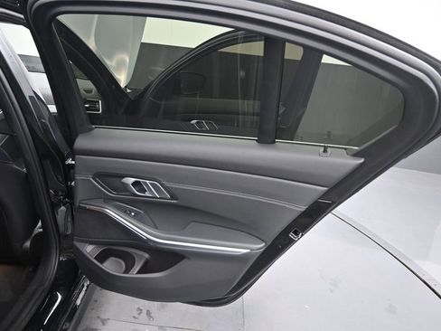 Used 2021 BMW 330i Sedan w/ Premium Package RWD image 23