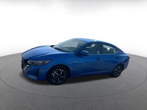 Used 2025 Nissan Sentra SV image 8