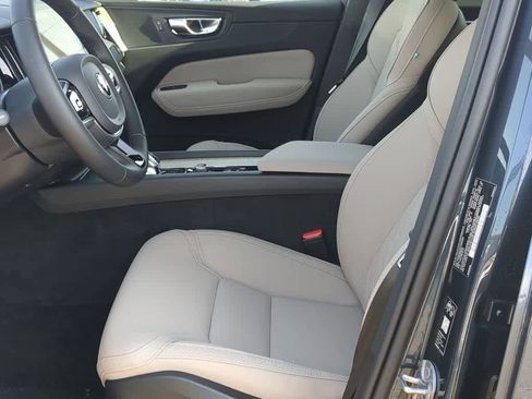 New 2026 Volvo XC60 B5 Core w/ Protection Package Premier image 15