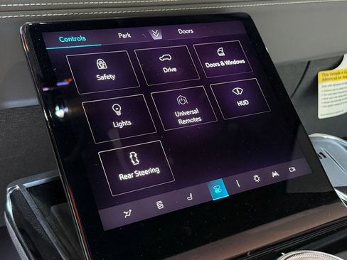 New 2025 Cadillac Escalade IQ Luxury 1 image 35