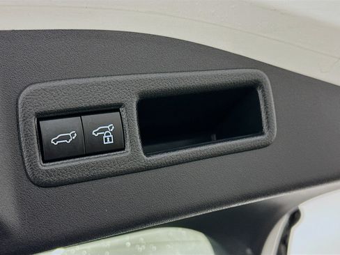 Used 2023 Subaru Solterra AWD image 30