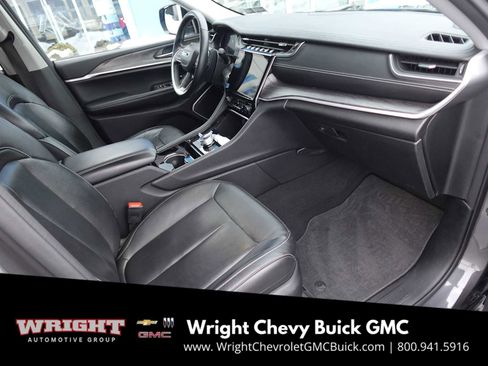 Used 2022 Jeep Grand Cherokee L Limited w/ Trailer Tow Group (B) image 34