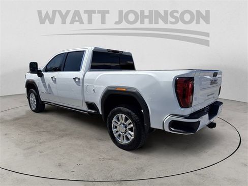 Used 2023 GMC Sierra 2500 Denali image 3