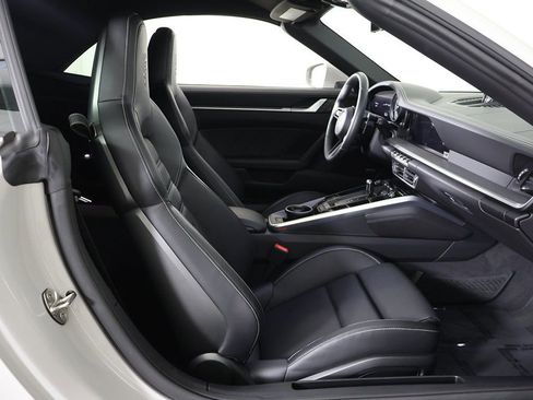 Used 2023 Porsche 911 Turbo image 32