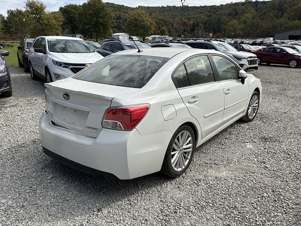Used 2016 Subaru Impreza 2.0i Premium AWD/4WD image 2