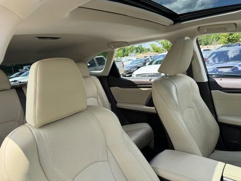 Used 2018 Lexus RX 350L Luxury w/ Accessory Package FWD image 35