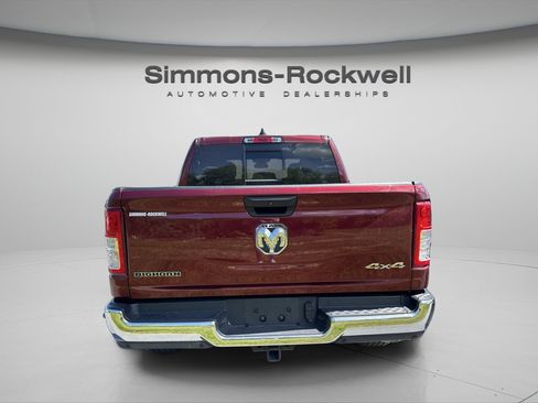 Used 2023 RAM 1500 Big Horn AWD/4WD image 3