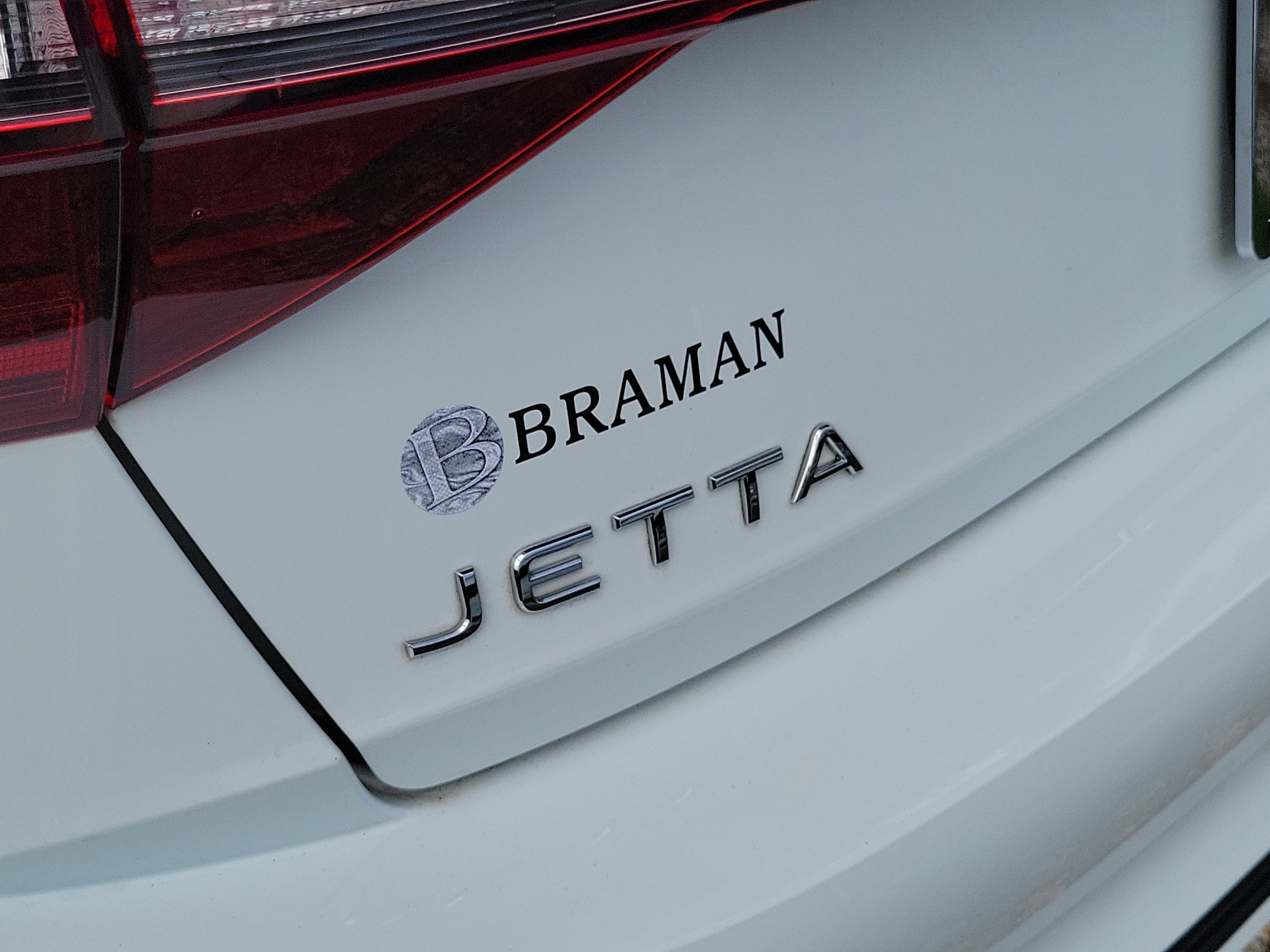 Used 2024 Volkswagen Jetta Sport FWD image 5