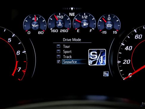 Used 2023 Chevrolet Camaro ZL1 image 70