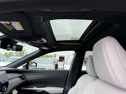New 2026 Lexus RX 350 Premium Plus AWD/4WD image 16