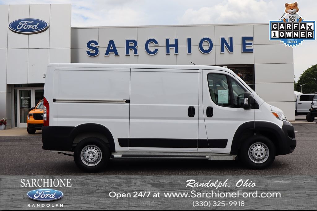Used 2025 RAM ProMaster 2500 w/ U-Haul Equipment Group FWD image 1