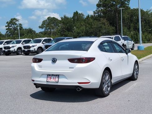 Used 2023 MAZDA MAZDA3 s FWD image 3