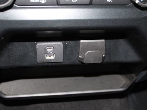 Used 2023 Ford F150 XLT image 42