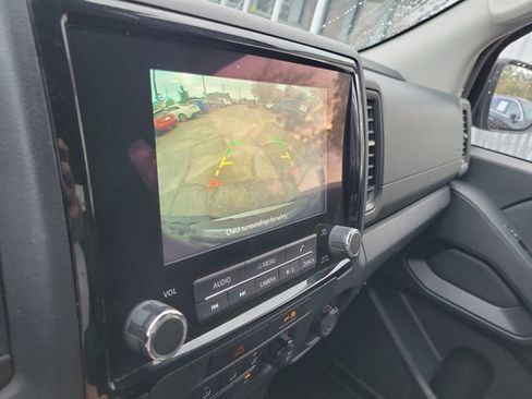 Used 2022 Nissan Frontier S image 20