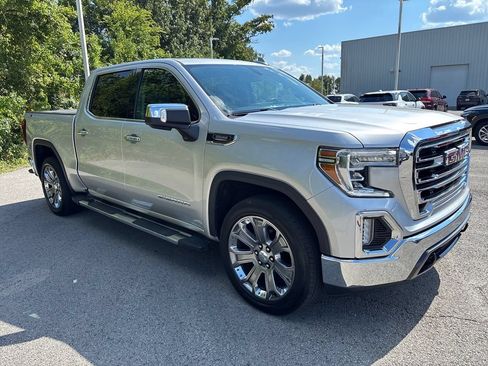 Used 2022 GMC Sierra 1500 SLT w/ SLT Premium Package AWD/4WD image 1