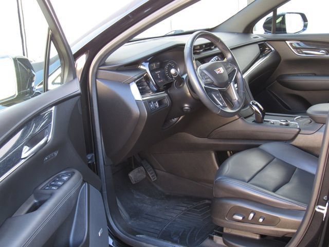 Used 2022 Cadillac XT5 Premium Luxury AWD/4WD image 10