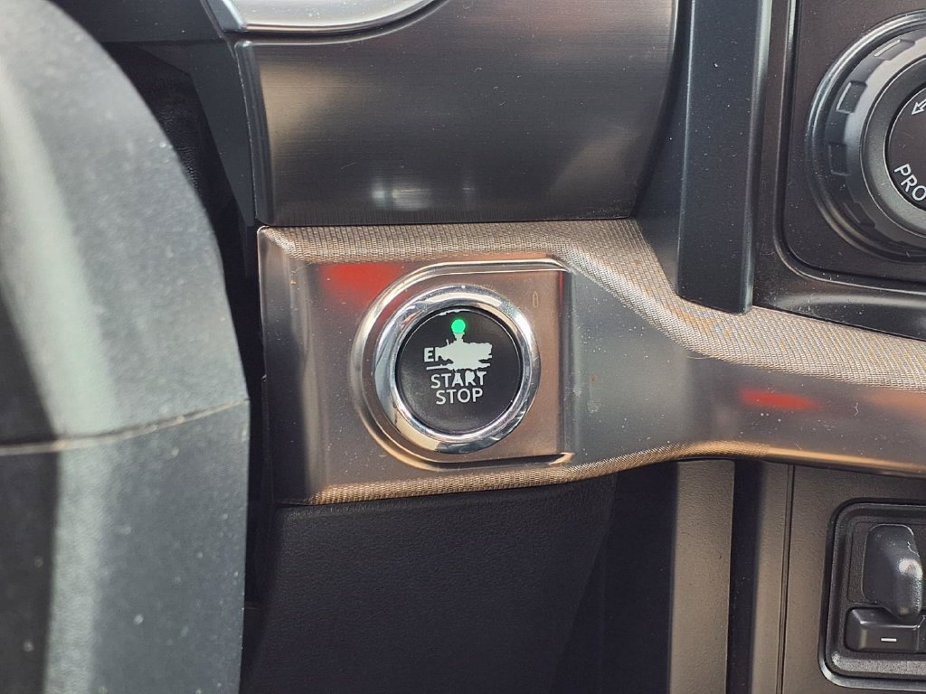 Used 2023 Ford F150 Raptor AWD/4WD image 17