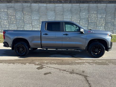 Used 2019 Chevrolet Silverado 1500 LT Trail Boss image 2