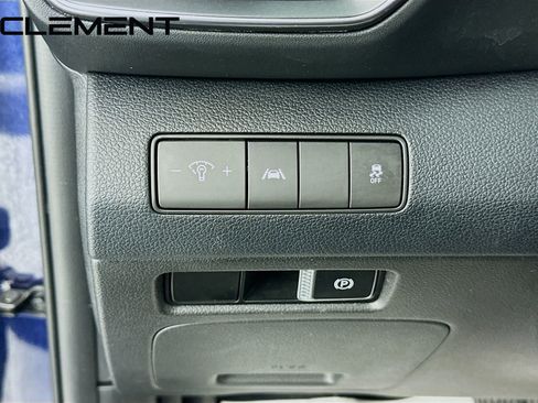 Certified 2022 Hyundai Santa Fe SEL image 12