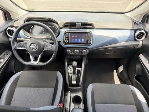 Used 2025 Nissan Versa SV FWD image 22