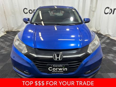 Used 2018 Honda HR-V EX image 2