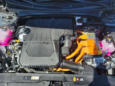 Certified 2025 Hyundai Elantra SEL FWD image 27