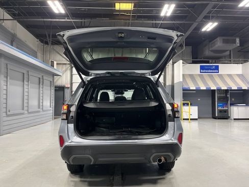 Used 2026 Subaru Forester Limited AWD/4WD image 10