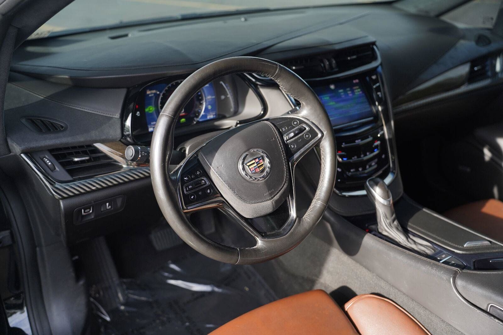 Used 2014 Cadillac ELR w/ Luxury Package FWD image 9