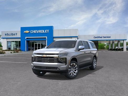 New 2026 Chevrolet Suburban Premier w/ Sun And Tow Package AWD/4WD image 8