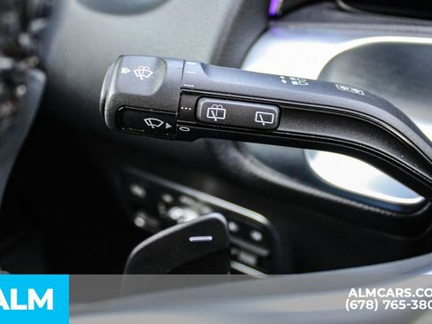 Used 2022 Mercedes-Benz GLB 250 4MATIC w/ Premium Package Lite image 30