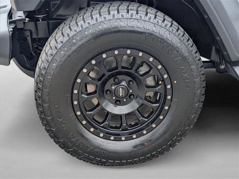 Used 2020 Jeep Wrangler Unlimited Sport S AWD/4WD image 22