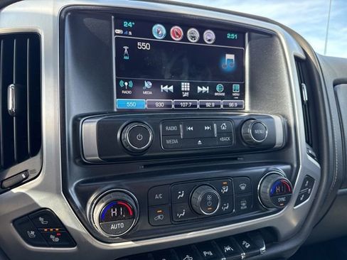 Used 2018 GMC Sierra 1500 SLT image 12