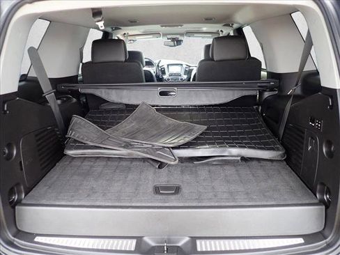 Used 2018 Chevrolet Tahoe LT w/ Luxury Package image 9