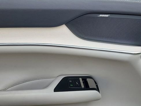 New 2025 Volvo EX90 Ultra image 6