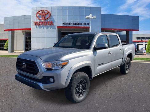 Used 2022 Toyota Tacoma SR5 image 6