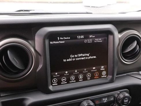 Used 2022 Jeep Wrangler Unlimited Sport image 16