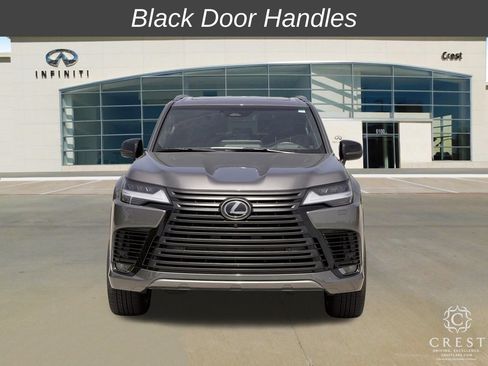 Used 2026 Lexus LX 600 4WD w/ Appearance Package image 7