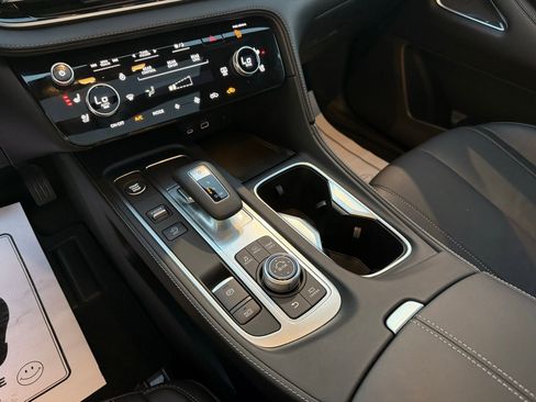 Used 2025 INFINITI QX60 Luxe w/ Black Edition image 47