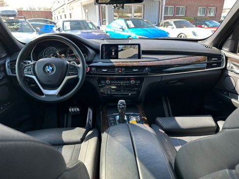 Used 2018 BMW X5 xDrive50i image 13