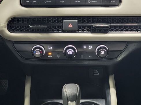 Certified 2023 Honda HR-V LX image 20