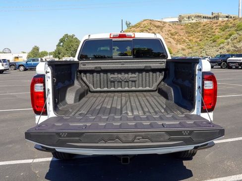 Used 2025 GMC Canyon Elevation w/ Convenience Package image 15