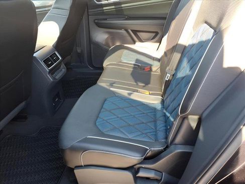 Certified 2024 Volkswagen Atlas Cross Sport SEL Premium R-Line image 12