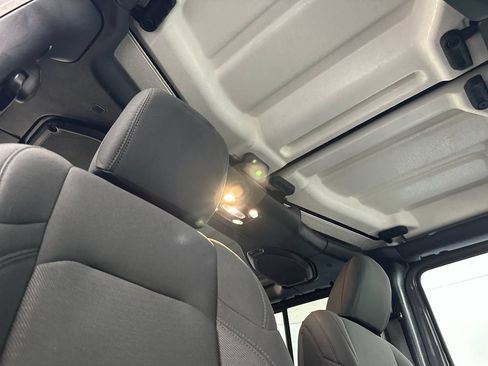 Used 2023 Jeep Wrangler Unlimited w/ Cold Weather Group AWD/4WD image 16