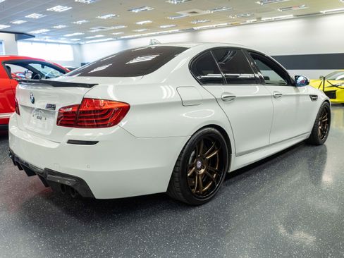 Used 2014 BMW M5 RWD image 5