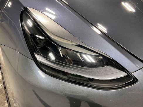 Used 2022 Tesla Model Y Performance image 37