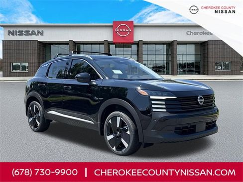 New 2025 Nissan Kicks SR image 1