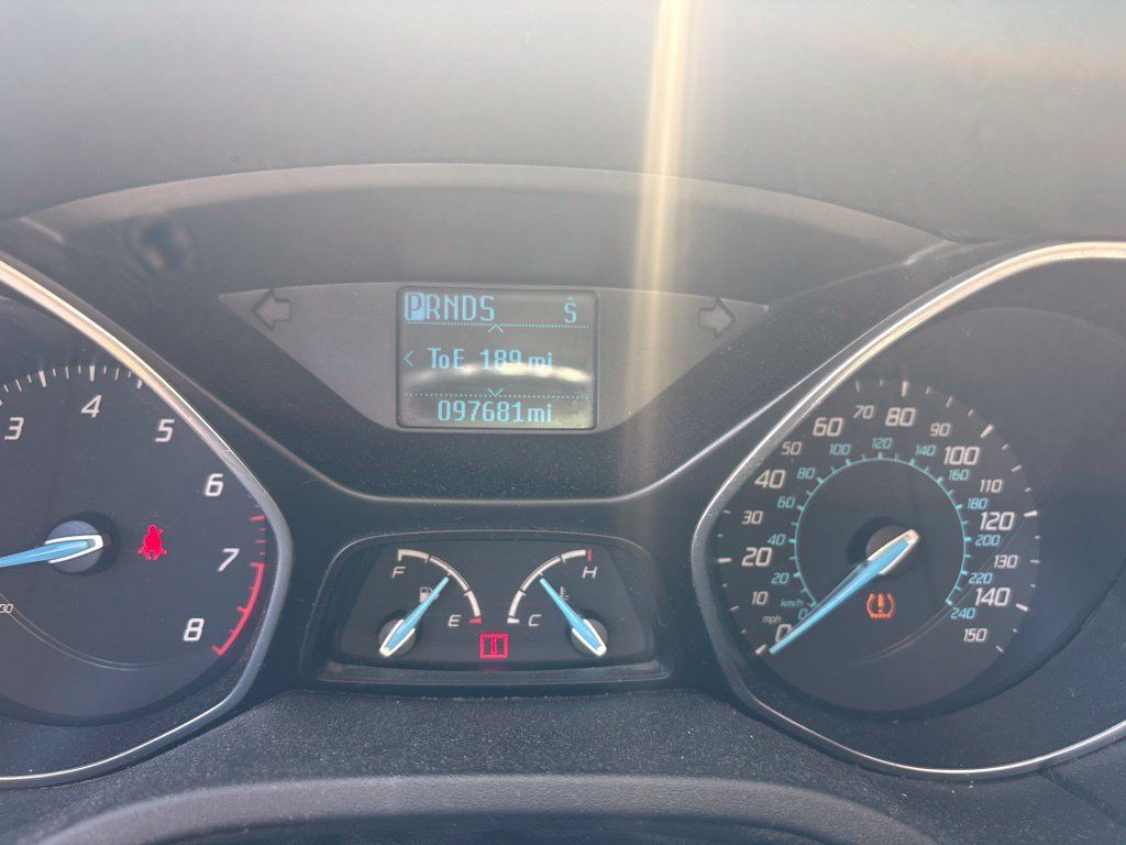 Used 2012 Ford Focus SE w/ SE Sport Pkg FWD image 14
