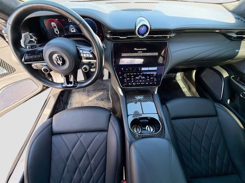 Certified 2024 Maserati GranTurismo Modena image 16