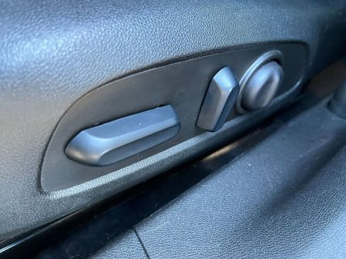 Used 2024 Chevrolet Malibu LT image 23